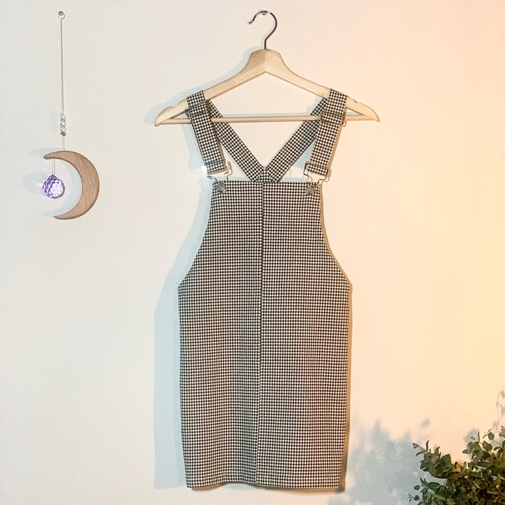 🍯 Black & White Overall Dress (Checkered / Hound’s Tooth, Adjustable)